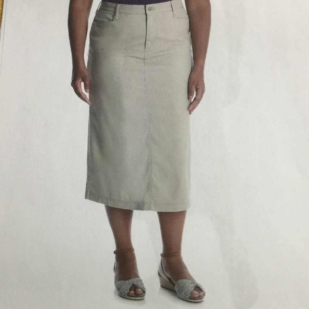 Riders by Lee - Women’s Long Khaki Skirt